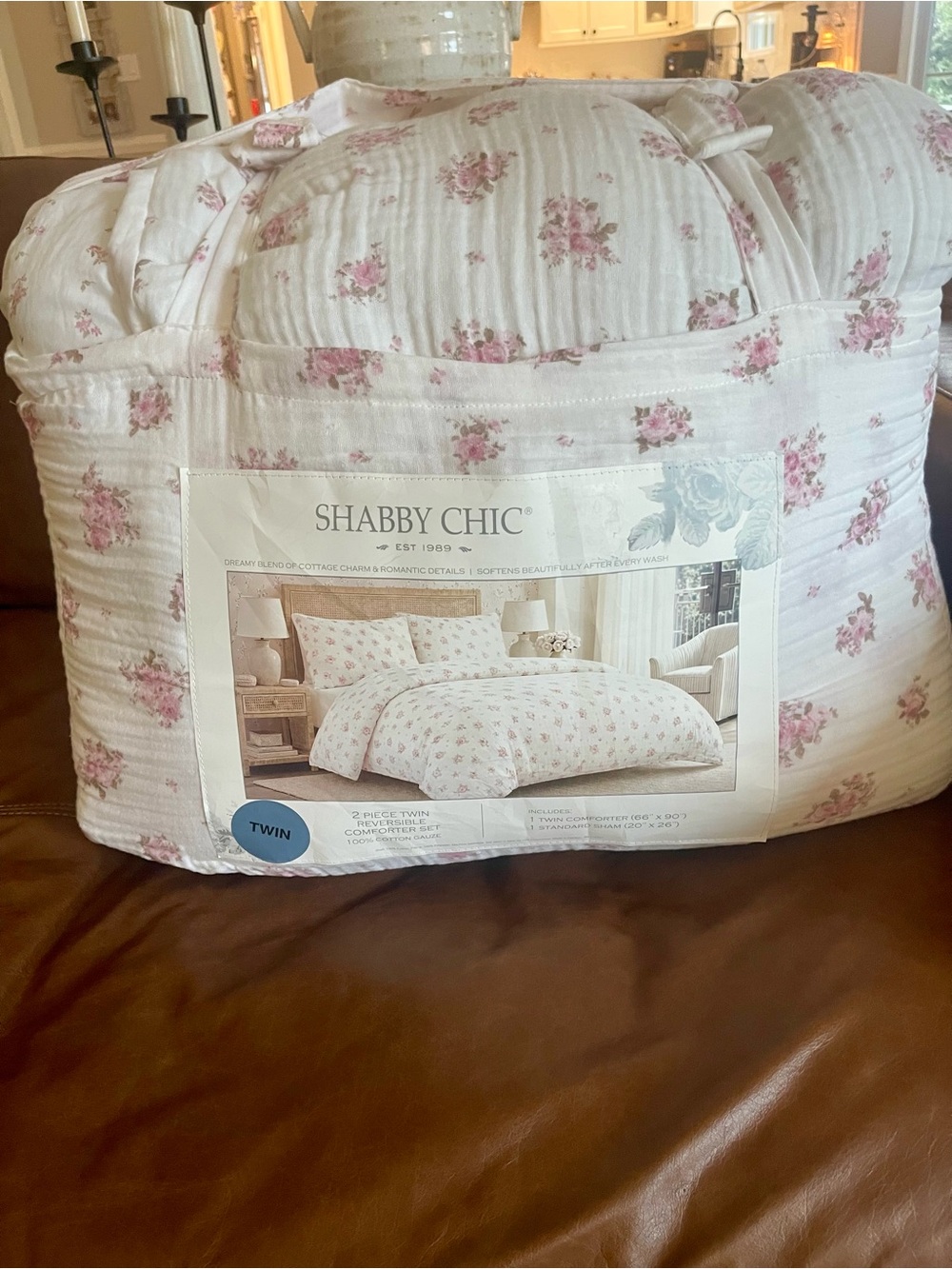 Shabby Chic White and Pink Floral Reversible Comforter - Twin